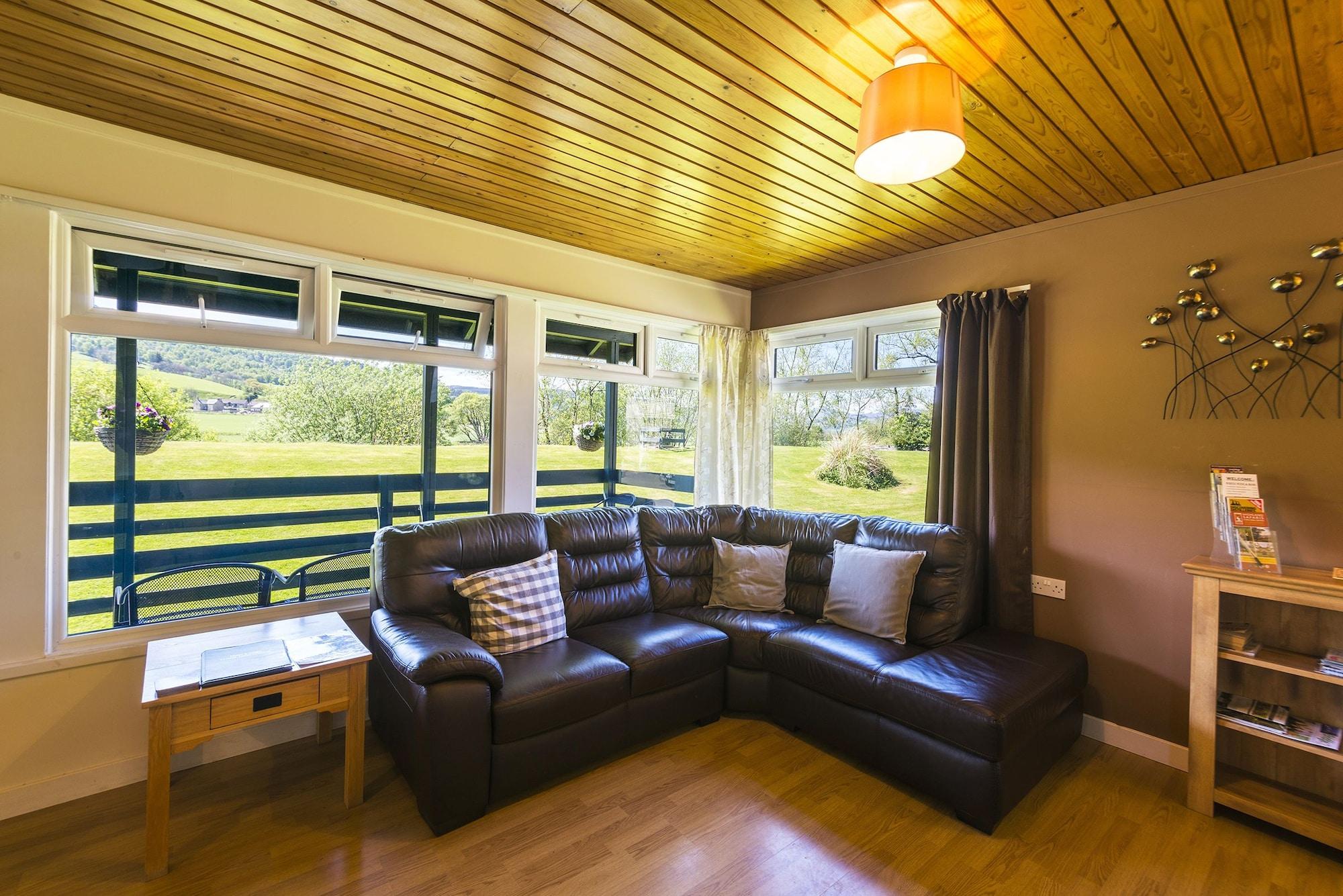 Logierait Pine Lodges Pitlochry Exterior foto