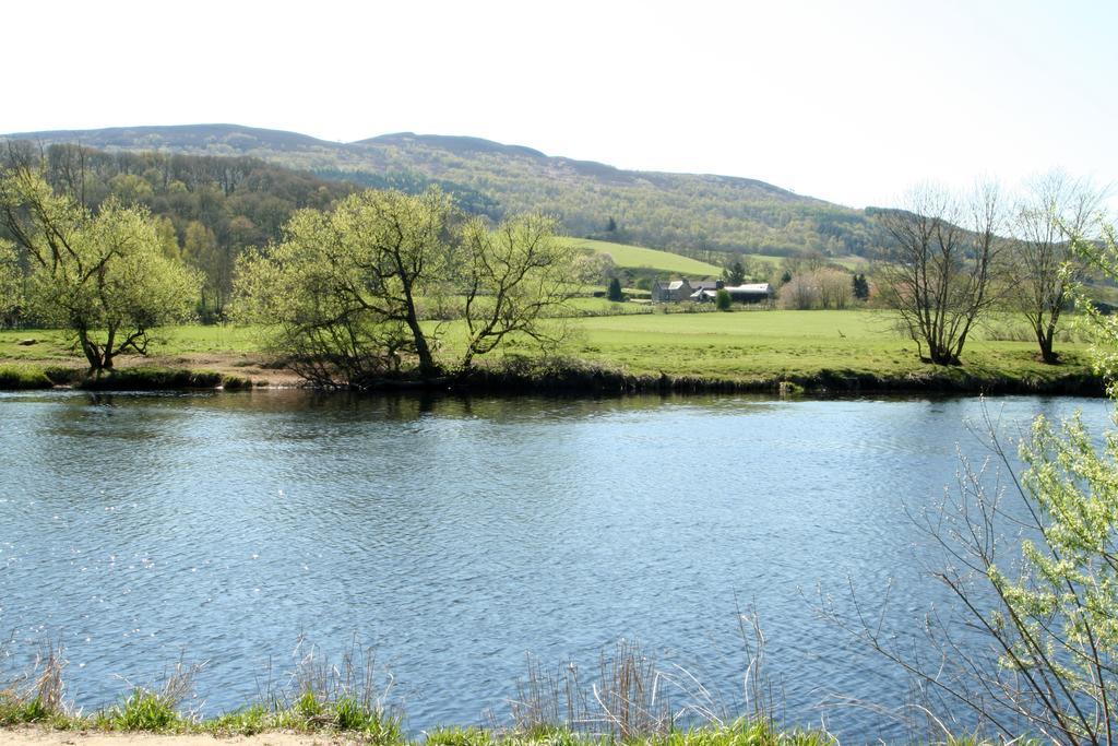 Logierait Pine Lodges Pitlochry Exterior foto