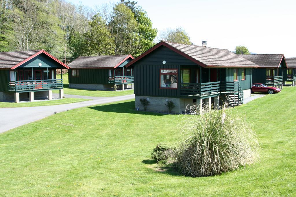 Logierait Pine Lodges Pitlochry Exterior foto