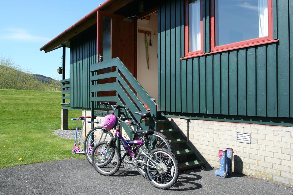 Logierait Pine Lodges Pitlochry Exterior foto