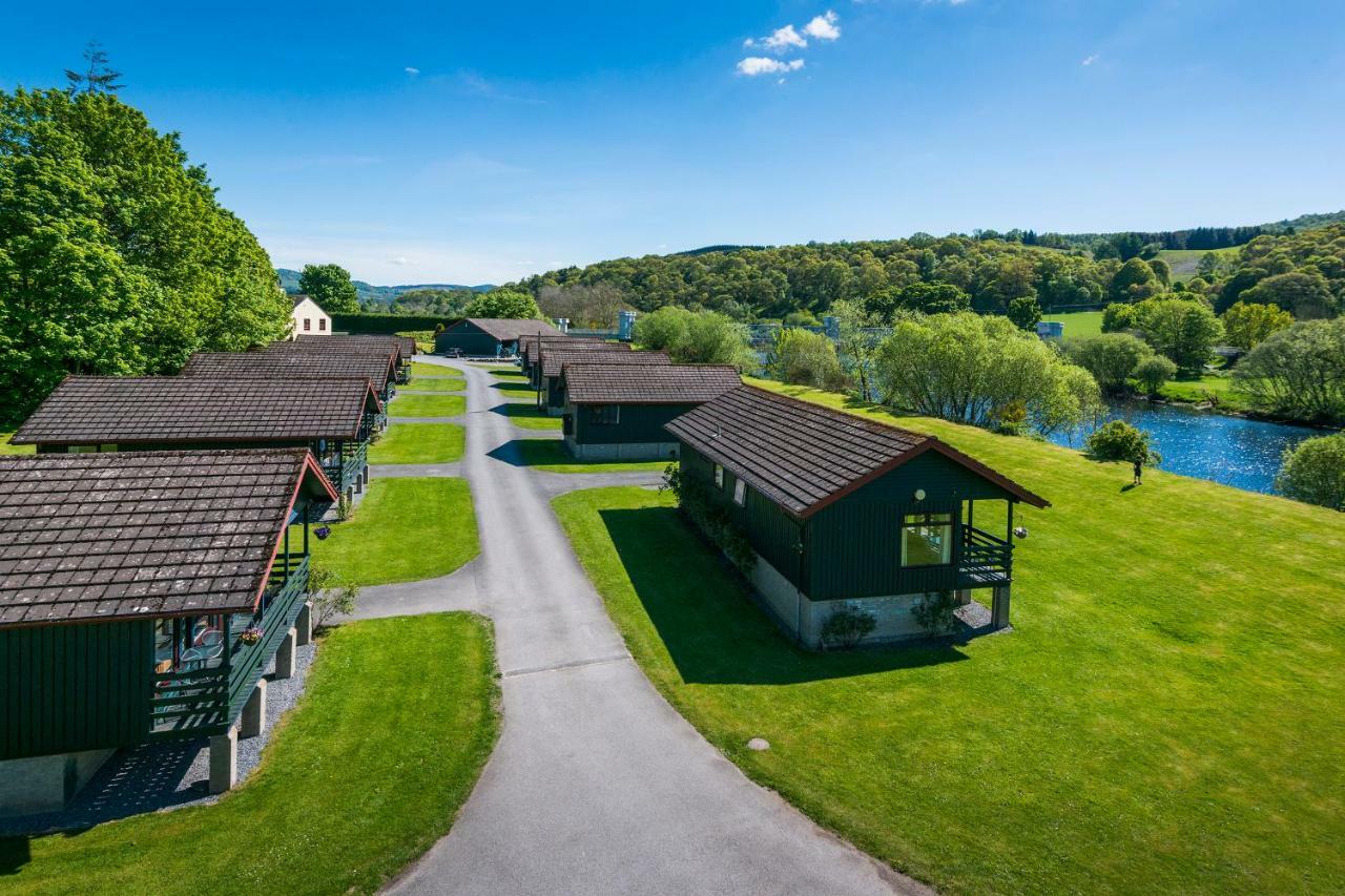 Logierait Pine Lodges Pitlochry Exterior foto